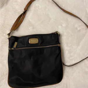 michael kors side bag‎ thumbnail 1