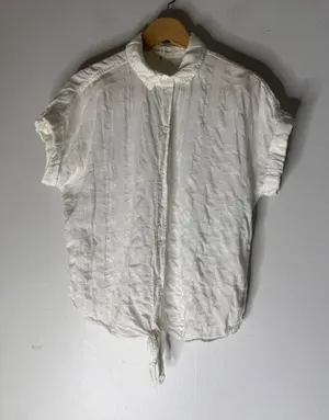 Cloth & Stone White Textured Short Sleeve Front Tie Button Down Shirt Small thumbnail 1