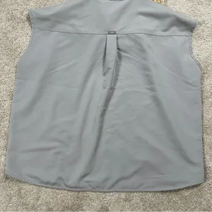Figs Women’s Rafaela Oversized Scrub Top Shortsleeve in Gray Size XL thumbnail 8