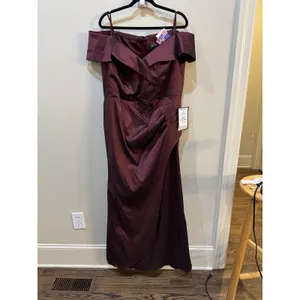 Xscape Andie Off the Shoulder‎ Ruffle Taffeta Gown Size 20W Wine thumbnail 4