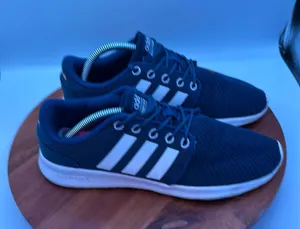 Adidas neo cloud form racer women’s size 6.5 thumbnail 1