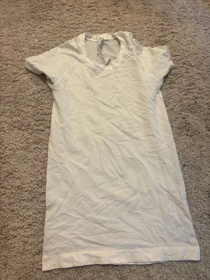 Lululemon Short Sleeve Swiftly Tech thumbnail 1