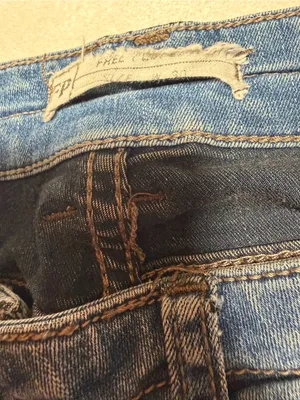 Free People Blue Skinny Jeans with Zip Pocket Detail thumbnail 8