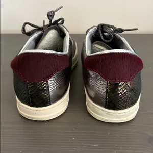 P448‎ John Turan Lace Up Sneakers Snake colorway Women’s size 37 Low Top thumbnail 6