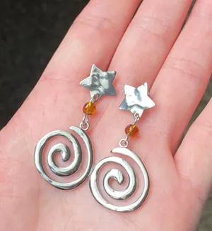 Handmade retro vintage boho funky grunge style stainless steel star & swirl dangle earrings☀️🌀 thumbnail 4