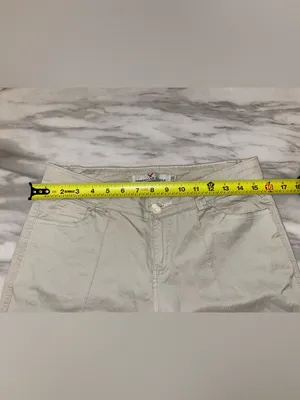 American Eagle Outfitters Beige Women’s Bermuda Shorts thumbnail 7