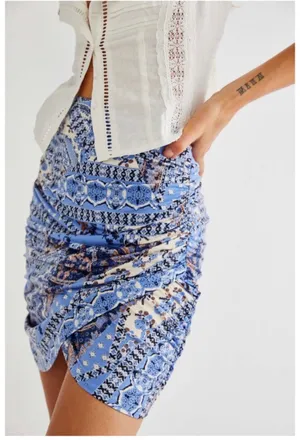 Free People Mini Skirt Womens Small Blue Geometric Print Ruched Detailed Pull On thumbnail 1
