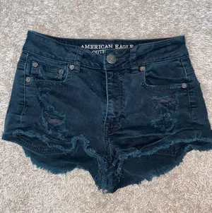 American Eagle Shorts thumbnail 1