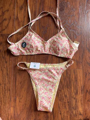 Aeropostale Yellow Bikini Set thumbnail 1
