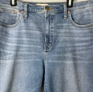 Madewell Cali Demi-Boot Jeans in Dorrance Wash Tencel Denim Size 32 thumbnail 4