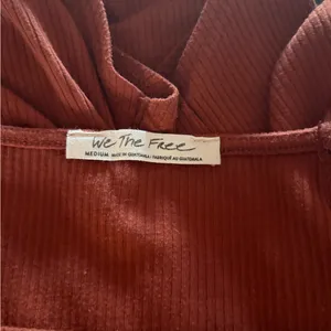 Free People Terracotta Puff Sleeve Tee thumbnail 7