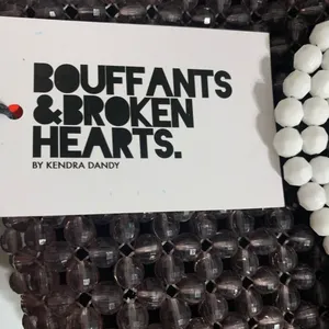 Kendra Dandy NWT Bouffants & Broken Hearts TikTok Viral Beaded Skull Purse thumbnail 4