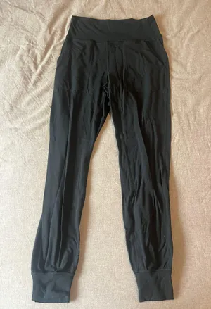 Lululemon Align Joggers 28” thumbnail 1