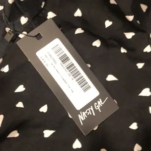 Nasty Gal Black and White Polka Dot Crop Top size 6 thumbnail 4