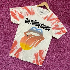The Rolling Stones Sunset Rock Distressed Tie Dye Tshirt size Small thumbnail 3