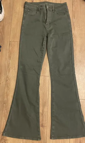 American Eagle Flared Jeans thumbnail 1