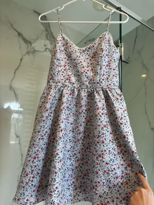 Francesca's Dress Floral thumbnail 1
