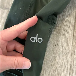 Alo yoga set thumbnail 5