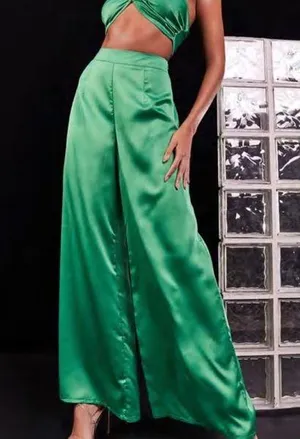 Green palazzo pant Size 2 thumbnail 1
