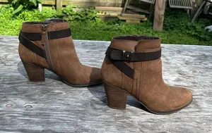 [Franco Sarto] Brown Leather‎ Side Zip Heeled Ankle Boots size 7.5 thumbnail 1