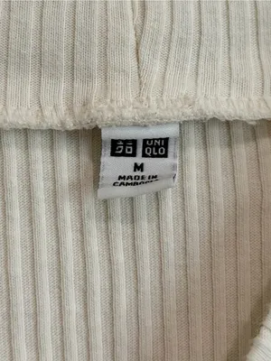 Uniqlo Ribbed Mock Neck Long-Sleeve Slim Fit Top in Off White Size Medium thumbnail 7