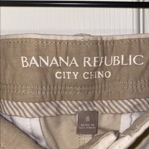 Banana Republic Tan Straight Leg Chinos Versatile Style Size 8 thumbnail 2