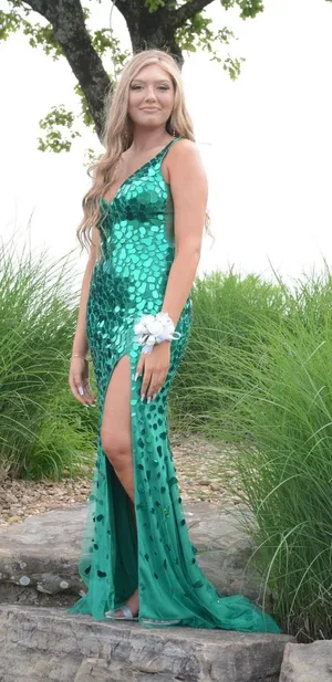 Jovani Prom Dress thumbnail 1