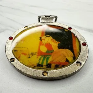 Chico's Vintage Illustrated Round Pendant ✨ thumbnail 8