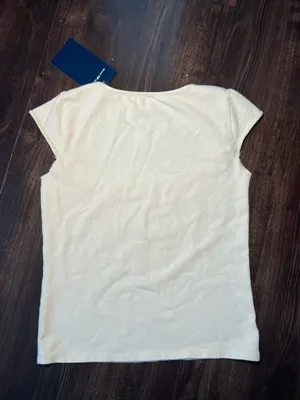 NWT Brandy Melville Ella Top thumbnail 3