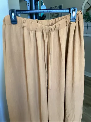 Wide Leg Carmel color Women’s Pants in Camel with pockets thumbnail 4