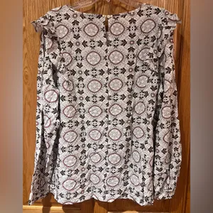 LOFT Medallion Print Ruffle Shoulder Bubble‎ Hem Long Sleeve Blouse Top Size XL thumbnail 12