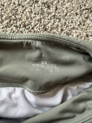 Amazon Green/gray athletic shorts thumbnail 3