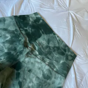 Lululemon diamond dye leggings thumbnail 8