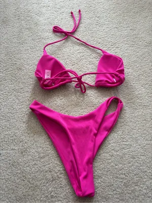 Hot Pink Ribbed Triangle Bikini Set thumbnail 3