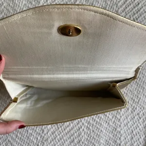 Gold Clutch thumbnail 3