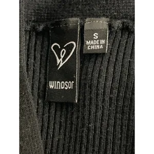 Windsor Black Ribbed Knit Long Sleeve V Neck Button Up Cardigan Crop Top Size S thumbnail 5