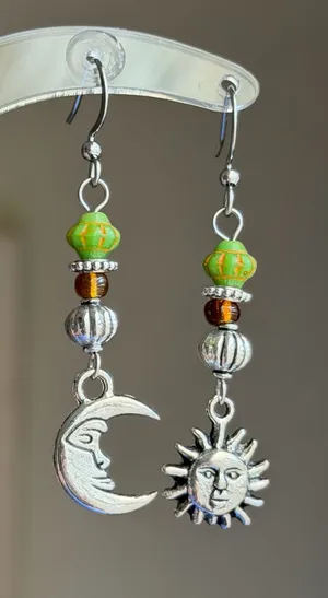 Handmade moon & sun vintage fairy whimsy dangle earrings☀️🌙 thumbnail 1