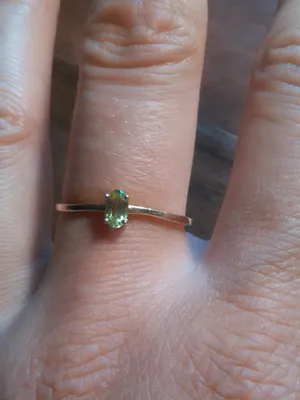 Peridot Oval Solitaire 14K Yellow Gold Over Sterling Silver Ring (Size 9) thumbnail 8