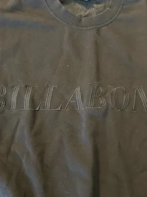 NWT Billabong SO TYPICAL KENDAL CREW Sweatshirt black womens Long Sleeve Large thumbnail 2