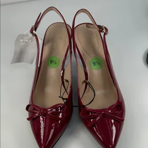 Bandolino Red Patent Slingback Heels thumbnail 2