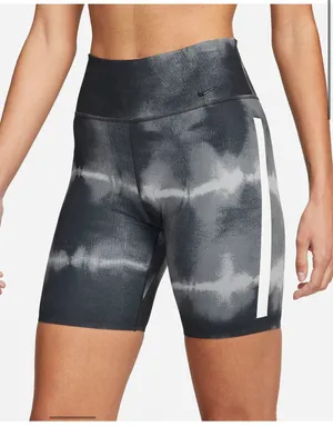Nike One Luxe Women's 7" Mid-Rise Printed Training Shorts NWT thumbnail 2