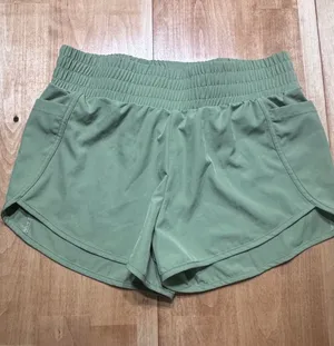 Raya Sun Womens Sage Green Smocked‎ High Waist Athletic Running Shorts Size M thumbnail 1