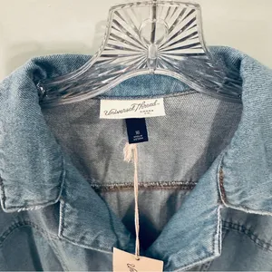 Universal Threads Mid Length Distressed Jean Jacket NWT Size 16 thumbnail 3