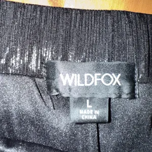 Wildfox women’s black shimmer skirt‎ size large NWT concert, going out thumbnail 5