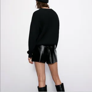 Zara Vinyl Effect Faux Leather Skort Black Size XS NWT thumbnail 2