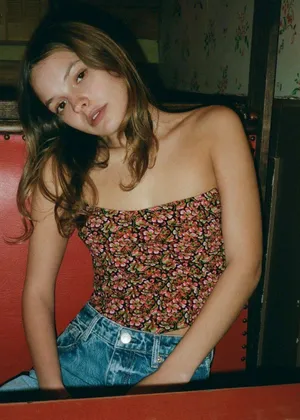 corset top thumbnail 1