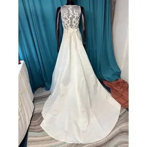 Mon Cheri‎ Bridals Wedding Gown White Embroidered Illusion Back Veil Set Size 10 thumbnail 3