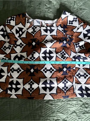 Brown White Black Geometric Retro Print Crop Top Short Sleeve M thumbnail 7