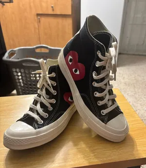 Comme des Garçons PLAY x Converse Chuck 70 high-top sneakers in black. thumbnail 1