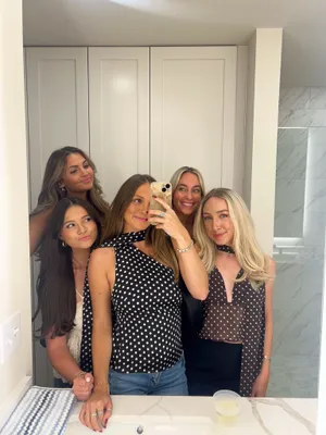 polka dot top boutique  thumbnail 2